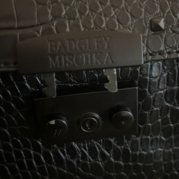 Badgley Mischka | Croco Crossbody w/ Lock & Studs - Picture 11 of 14